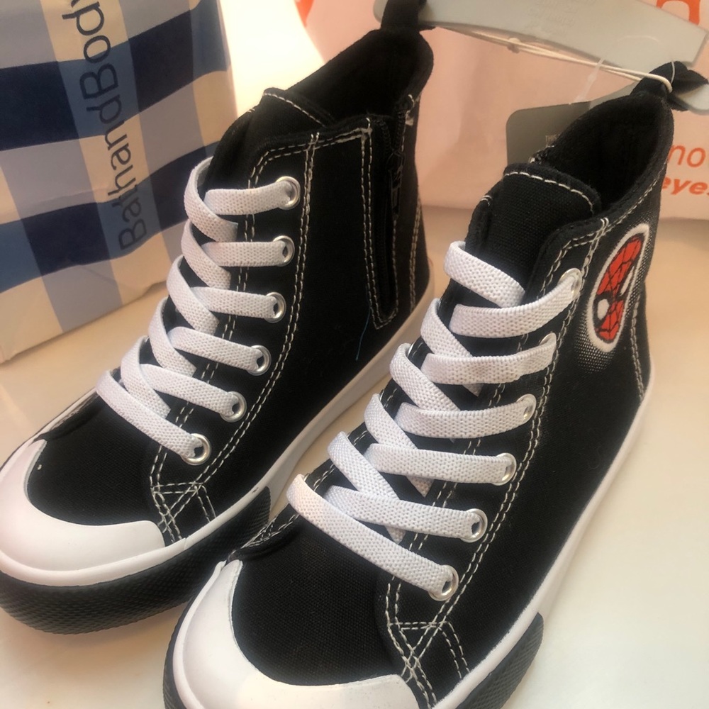 Boys spider man sneaker